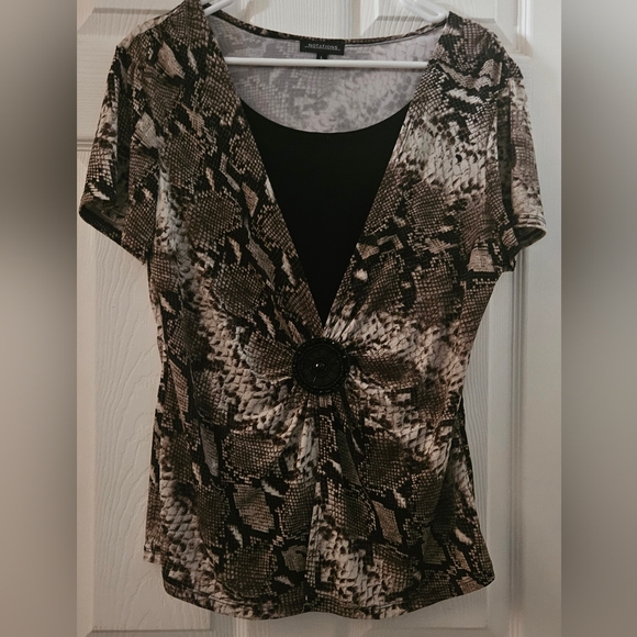 Notations 2-in-1 Blouse - Picture 1 of 5
